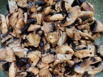 Spagečiai su švelniais grybais ir sūriu Žingsnis 2