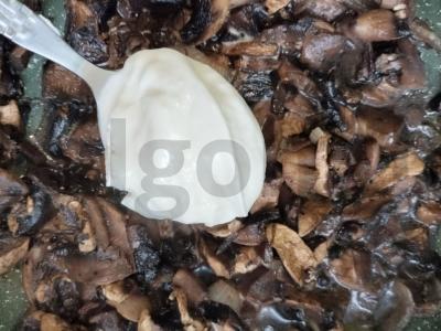 Spagečiai su švelniais grybais ir sūriu Žingsnis 3