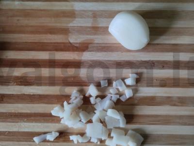 Salotos su jūros kopūstais, avokadu, mocarela ir pomidorais Žingsnis 6