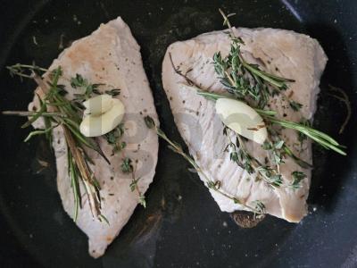 Šiltas pančanelos salotas su kalakutiena Žingsnis 2