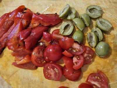 Šiltas pančanelos salotas su kalakutiena Žingsnis 3