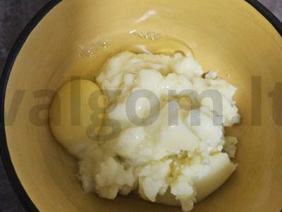 Vyniotiniai iš lavašo su bulvių koše Žingsnis 1