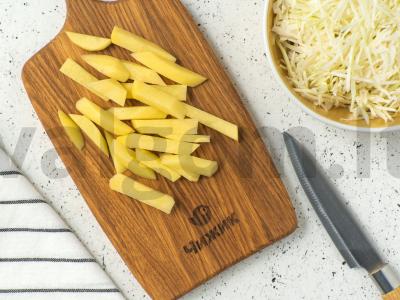 Rūgštūs šaltibarščiai su rūkyta mėsa Žingsnis 1