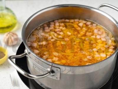 Rūgštūs šaltibarščiai su rūkyta mėsa Žingsnis 6