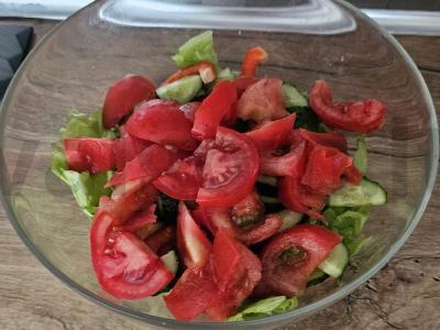 Daržovių salotas su korėjietiška morkų ir žolelėmis Žingsnis 4