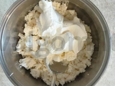 Varškės desertas su uogomis ir želė Žingsnis 1