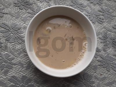 Omletas-sandwichas su lydytu sūriu Žingsnis 2