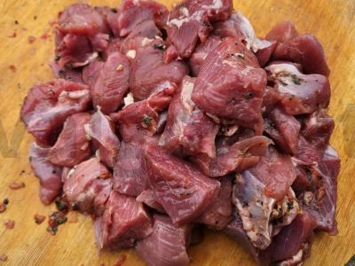 Kazaninis plovas ant atviros ugnies Žingsnis 1