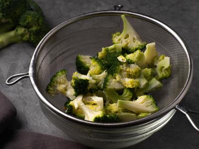 Kreminė brokolių ir vištienos sriuba Žingsnis 3