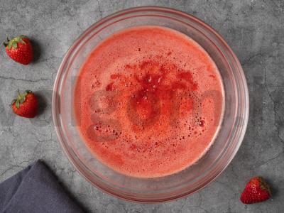 Namų braškių limonadas Žingsnis 3