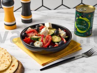 Graikiškas salotas pagrindine nuotrauka