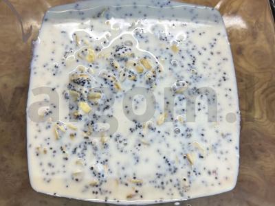 Naktinis herkulio košė su varške, braškėmis ir aguonomis Žingsnis 7