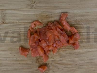 Omletas su raudonąja žuvimi Žingsnis 3
