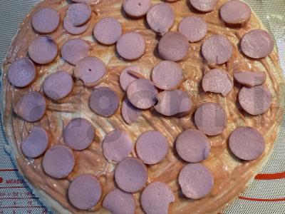 Pica „Originali“ su pievagrybiais, dešrelėmis ir mocarela Žingsnis 3