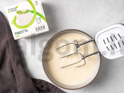 Ricottos blynai su uogų sviestu Žingsnis 2