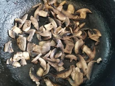 Sluoksniuotas salotas su karbonaidu „Sotūs tėtis“ Žingsnis 7