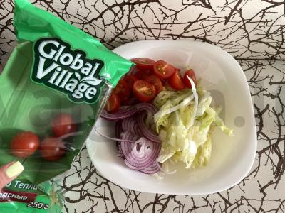 Kvietinė plokštainis su mėsa ir daržovėmis greitam užkandžiui Žingsnis 1