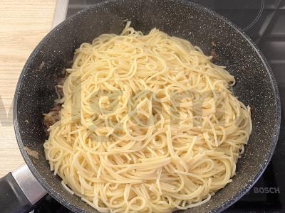 Vermicelli su jūros gėrybėmis su jautiena Žingsnis 4