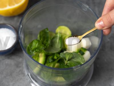 Gaspacho su melionu ir avokadu Žingsnis 3