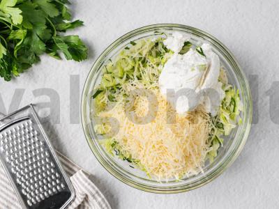 Cukinijų blynai su rikota Žingsnis 2