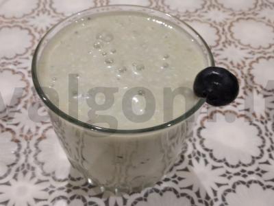 Avokadų ir bananų smoothie Žingsnis 3