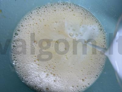 Želė pyragas su serbentais Žingsnis 2