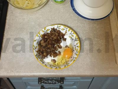 Kalakutienos kepsniai su grybų kepure Žingsnis 6