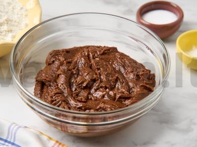 Sūrio ir vyšnių brownies Žingsnis 4