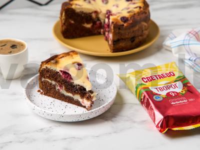 Sūrio ir vyšnių brownies pagrindine nuotrauka