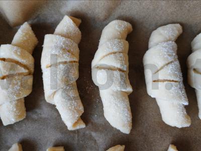 Varškės rageliai su džemu Žingsnis 13