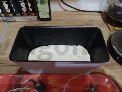 Baltas duona formoje Žingsnis 2