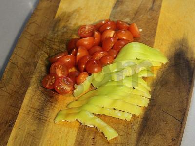 Šiltas kalakutienos salotas su žirniais ir paprika Žingsnis 7