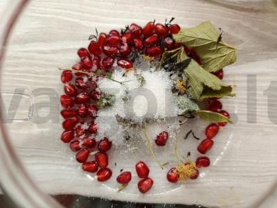 Žolelių arbata su granatu Žingsnis 4