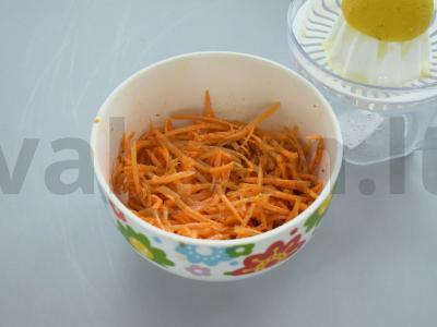 Morkos pagal korėjietišką receptą be acto Žingsnis 5