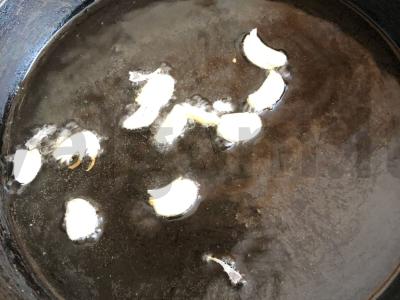 Makaronai su mini šampinjonais Žingsnis 3