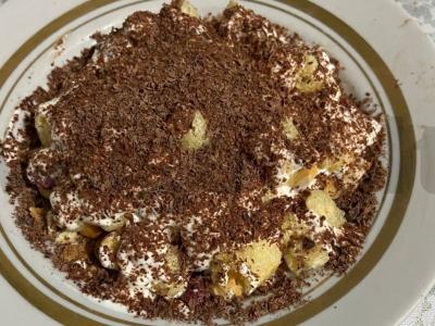 Traškūs kukurūzų lazdelės desertas pagrindine nuotrauka