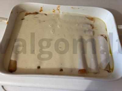 Kanelonai su faršu bešamelio padaže Žingsnis 8