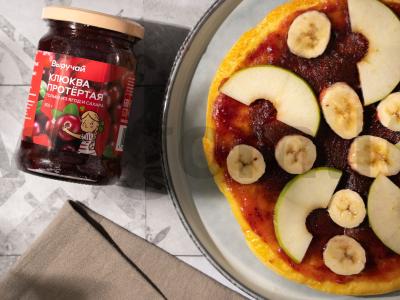 Saldus omletas su spanguolėmis ir vaisiais Žingsnis 6