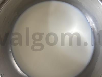 Grikių dribsniai su žemės riešutų pasta pusryčiams Žingsnis 1