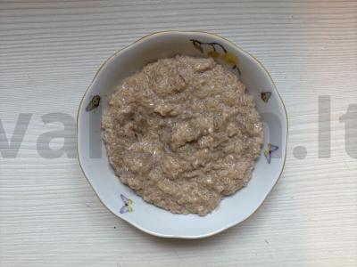 Grikių dribsniai su žemės riešutų pasta pusryčiams Žingsnis 5