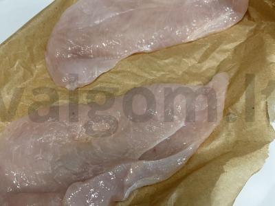 Vištienos krūtinėlė su paprika ir sūriu Žingsnis 1