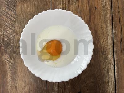 15 minučių kiaušinių ir žaliojo svogūno pyragėliai Žingsnis 13