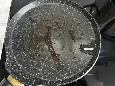 15 minučių kiaušinių ir žaliojo svogūno pyragėliai Žingsnis 14