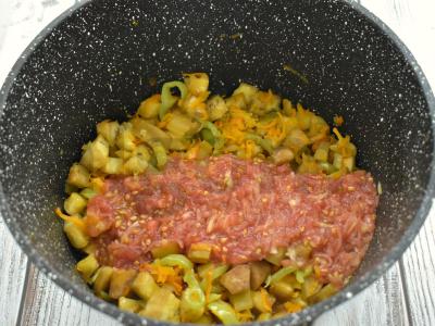 Daržovių troškinys su baklažanais ir faršu Žingsnis 4