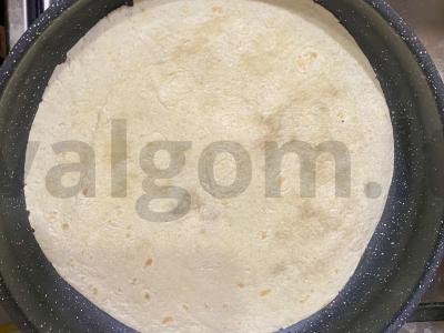 Kezadija su faršu, mocarela ir daržovėmis Žingsnis 2