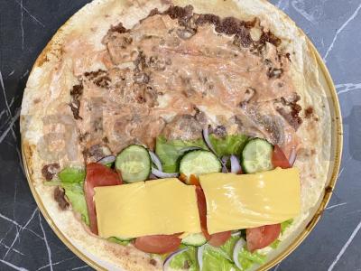 Kezadija su faršu, mocarela ir daržovėmis Žingsnis 6