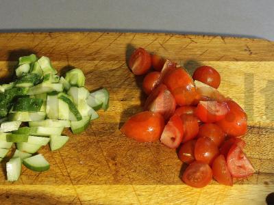 Viduržemio jūros salotos su tunu ir suluguni Žingsnis 2