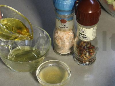 Viduržemio jūros salotos su tunu ir suluguni Žingsnis 6