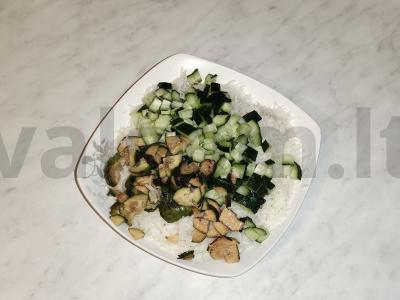 Salotas su ridikėliais ir feijoa Žingsnis 3