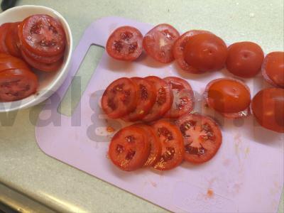 Pomidorų užkandis „Drakono akis“ Žingsnis 3